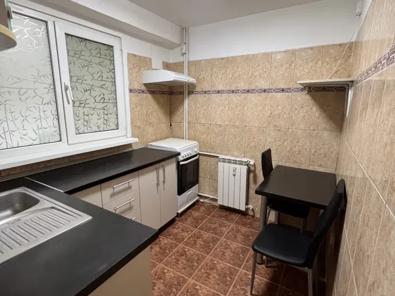 Drumul Taberei, Brasov, Piata Moghioros, Plazza Mall,